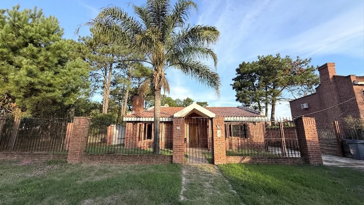 Casa en alquiler en El Pinar — foto 1
