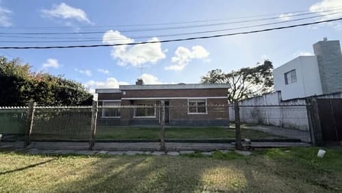 Casa en venta en Solymar — foto 1