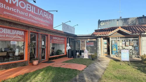 Local comercial en alquiler en Solymar — foto 1