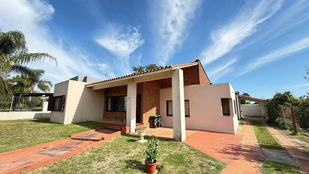 Casa en alquiler en El Pinar — foto 1